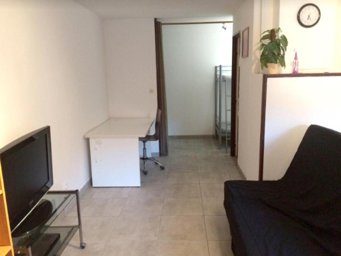 Appartement Charmant A Canet En Roussillon 36 M² Piscine Partagee Esterno foto