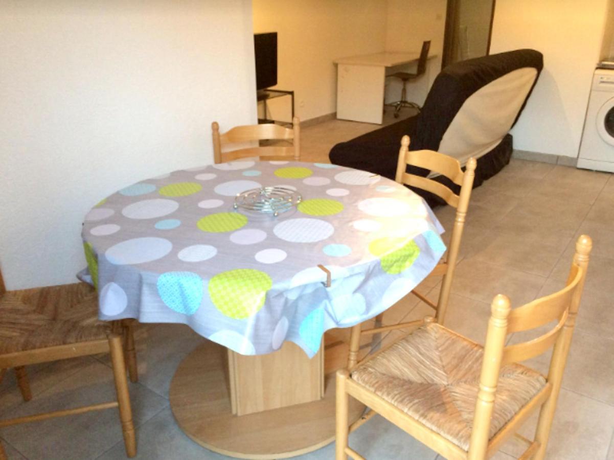 Appartement Charmant A Canet En Roussillon 36 M² Piscine Partagee Esterno foto