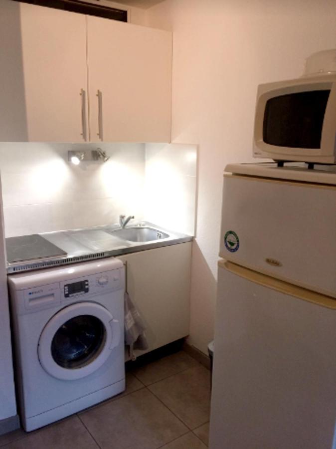 Appartement Charmant A Canet En Roussillon 36 M² Piscine Partagee Esterno foto